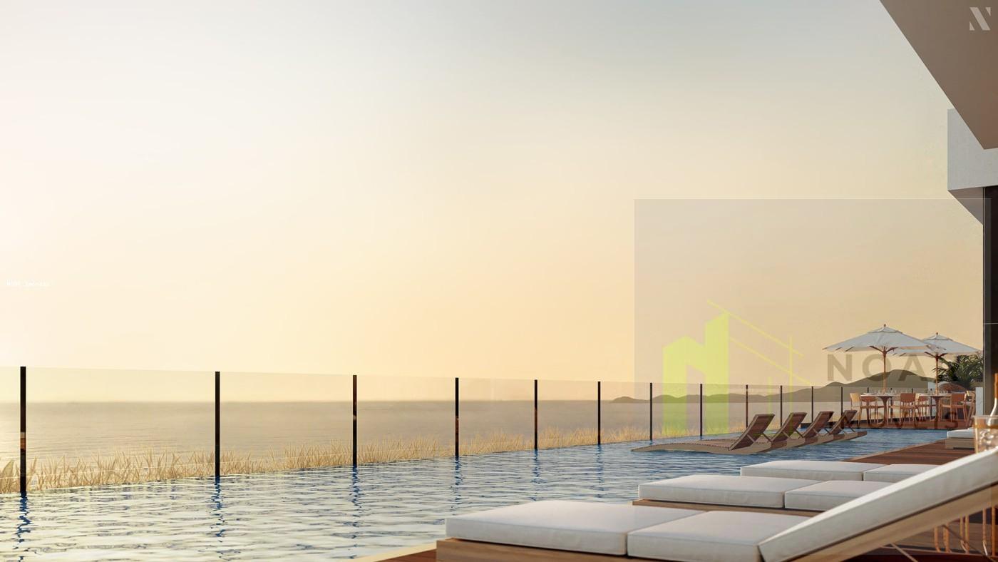Piscina com borda infinita